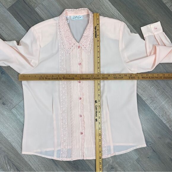 Kathy Che Vintage Sheer Lace Pleats Detail Blouse Peach Pink 12 - Picture 9 of 11